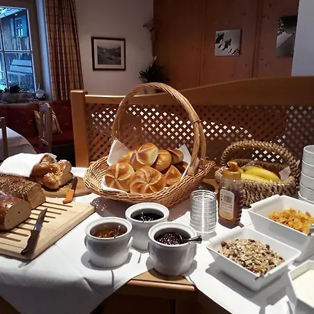 Appartement App./pension Haus Wiesenheim Sankt Anton am Arlberg